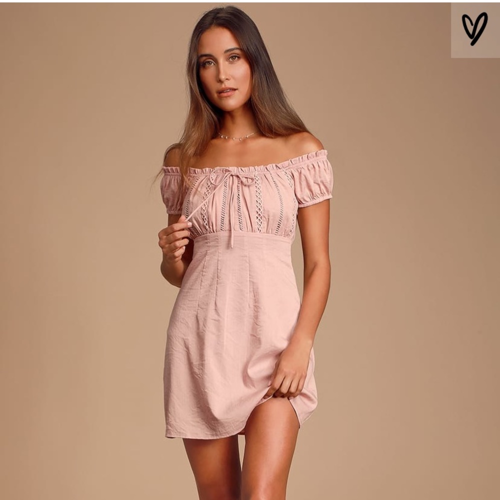 Lulu’s blush pink peasant dress